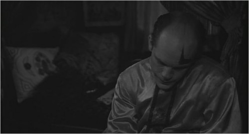 Imagem 5 do filme Neblina e Sombras